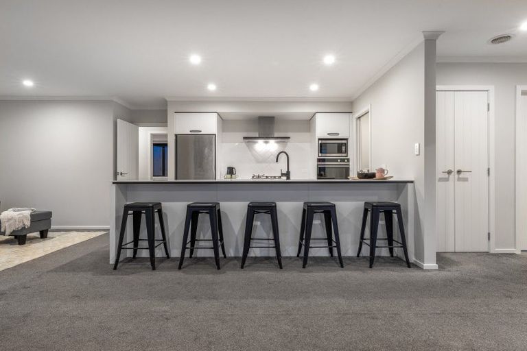 Photo of property in 19 Schooner Drive, Whitby, Porirua, 5024