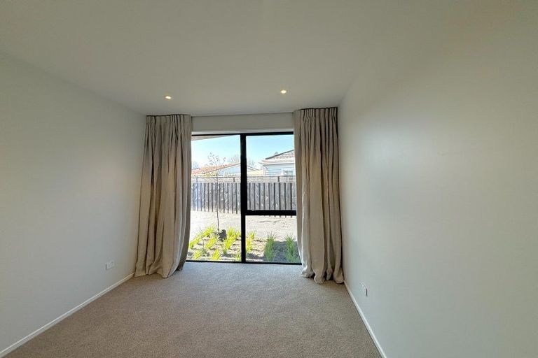 Photo of property in 2/7 Roa Road, Fendalton, Christchurch, 8041