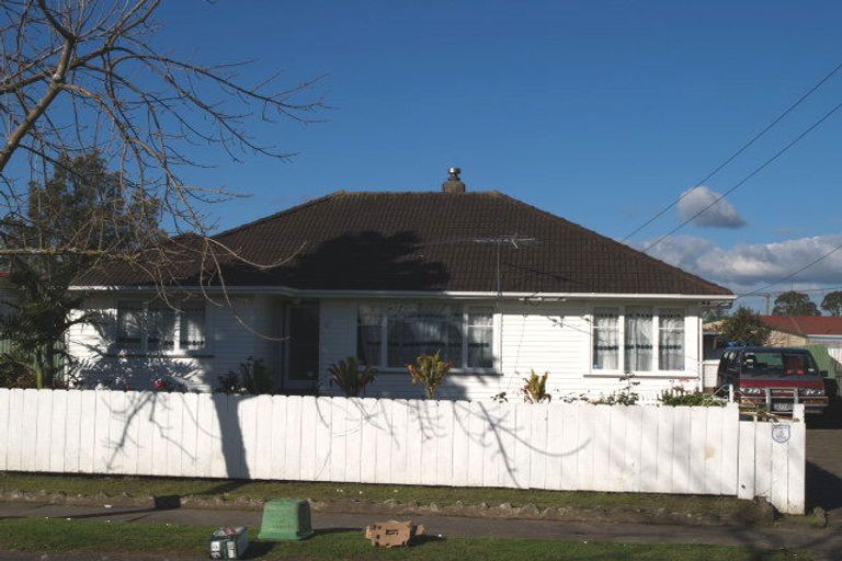 Photo of property in 3 Kairanga Street, Mangere East, Auckland, 2024