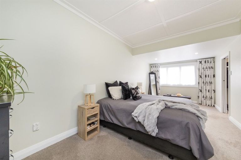Photo of property in 550 Ruahine Street, Hokowhitu, Palmerston North, 4410