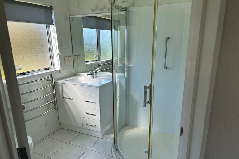 Photo of property in 11 Kingsgate Avenue, Havelock North, 4130