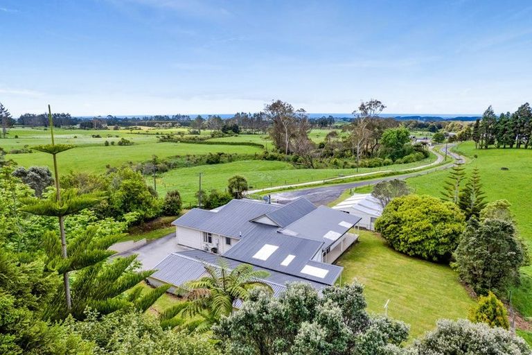 Photo of property in 443 Albert Road, Korito, New Plymouth, 4371