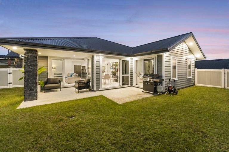 Photo of property in 2 Frankfield Road, Pokeno, 2402