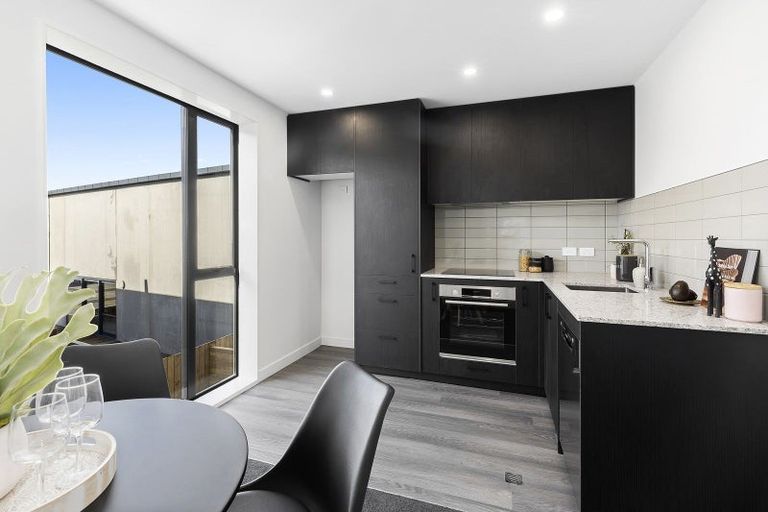 Photo of property in 49 John Street, Stokes Valley, Lower Hutt, 5019