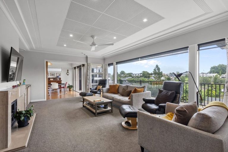 Photo of property in 484 River Road, Fairfield, Hamilton, 3214