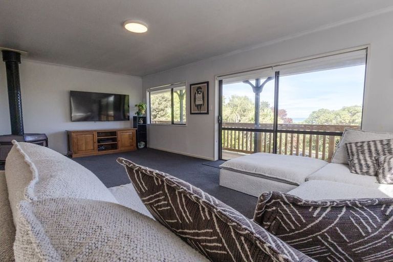 Photo of property in 30 Stanton Crescent, Karoro, Greymouth, 7805