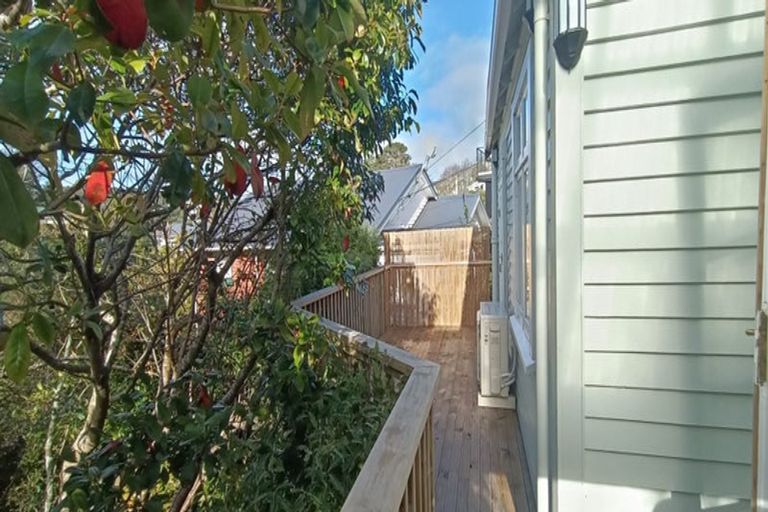 Photo of property in 19 Rothsay Road, Ngaio, Wellington, 6035