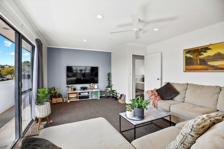 Photo of property in 43 Western Heights Drive, Western Heights, Hamilton, 3200