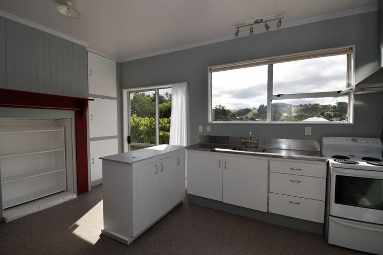 Photo of property in 5 Bath Street, Brighton, Dunedin, 9035