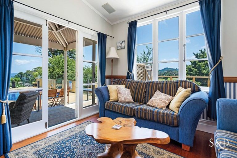 Photo of property in 73 Owhiwa Road, Parua Bay, Onerahi, 0192