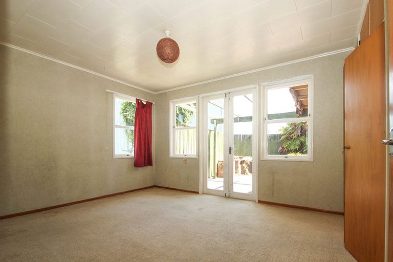 Photo of property in 237 Warwick Road, Mayfair, Hastings, 4122