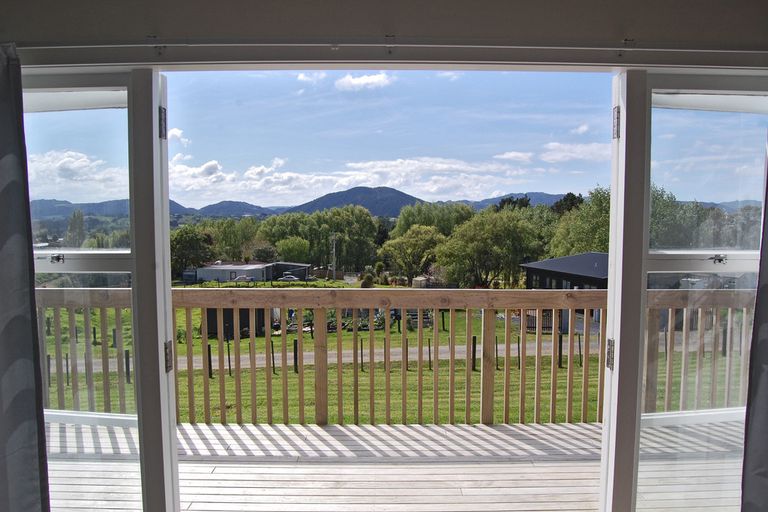 Photo of property in 14 Pavel Place, Kaiwaka, 0573