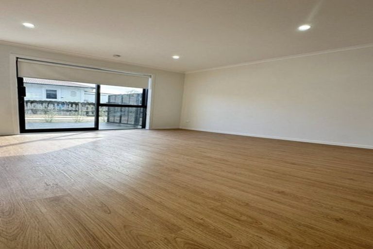 Photo of property in 30b Marne Road, Papakura, 2110