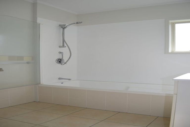 Photo of property in Diamond Sands, 45/644 Grenada Street, Papamoa Beach, Papamoa, 3118