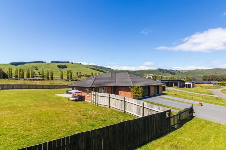 Photo of property in 27/500 Kinloch Road, Kinloch, Taupo, 3377