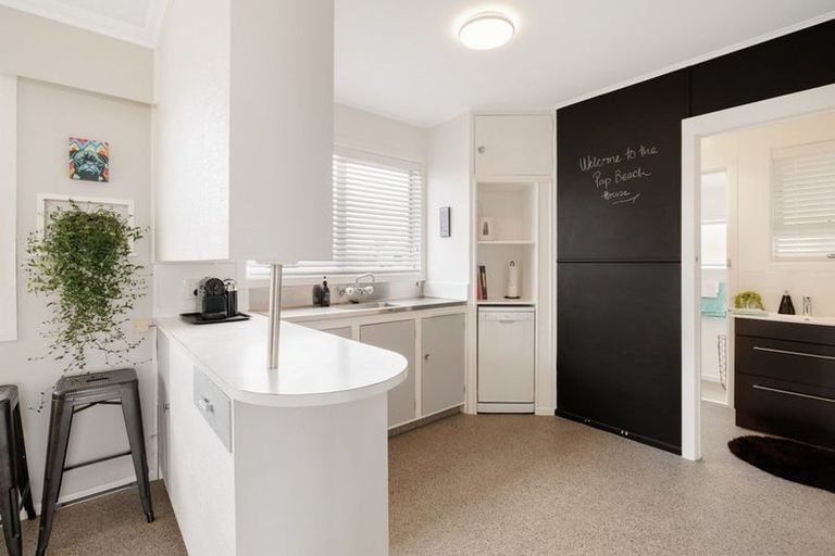 Photo of property in 1055 Papamoa Beach Road, Papamoa Beach, Papamoa, 3118