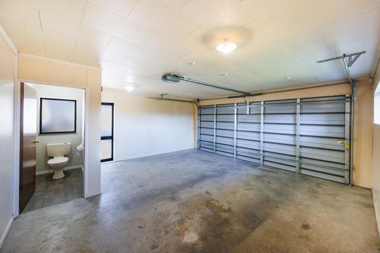 Photo of property in 44 Chippendale Crescent, Highbury, Palmerston North, 4412