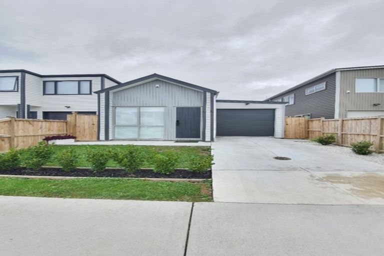Photo of property in 29 Lusitano Drive, Karaka, Papakura, 2113