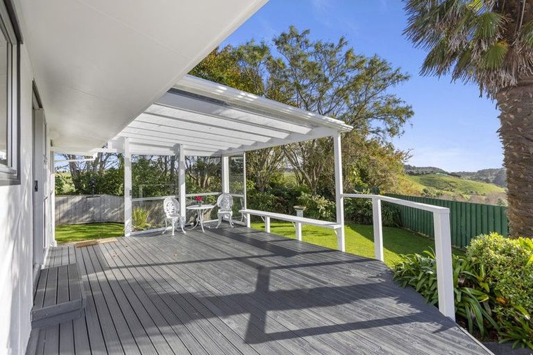 Photo of property in 24a Saint Ives Grove, Whalers Gate, New Plymouth, 4310