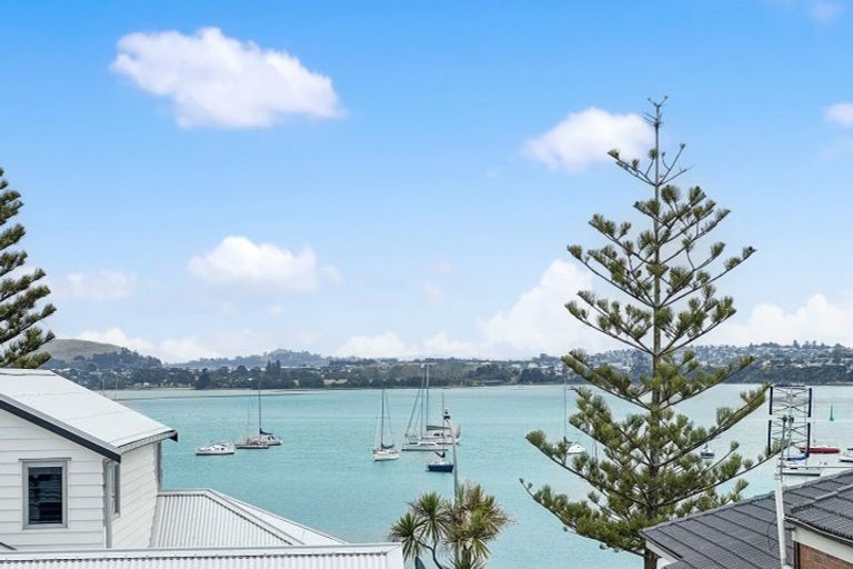 Photo of property in 5/73a The Parade, Bucklands Beach, Auckland, 2012