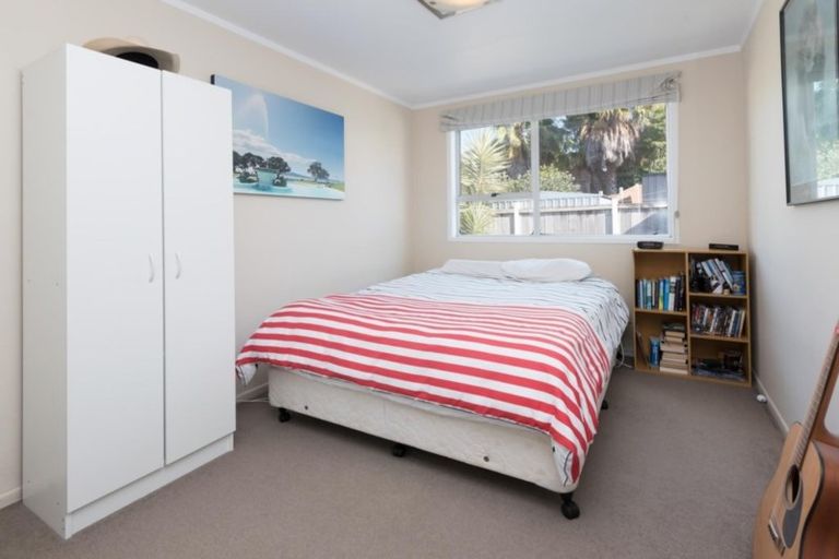 Photo of property in 1/25 Imogene Way, Half Moon Bay, Auckland, 2012