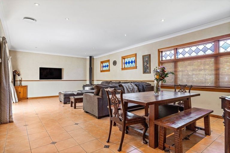 Photo of property in 24 South Featherston Road, South Featherston, Featherston, 5771