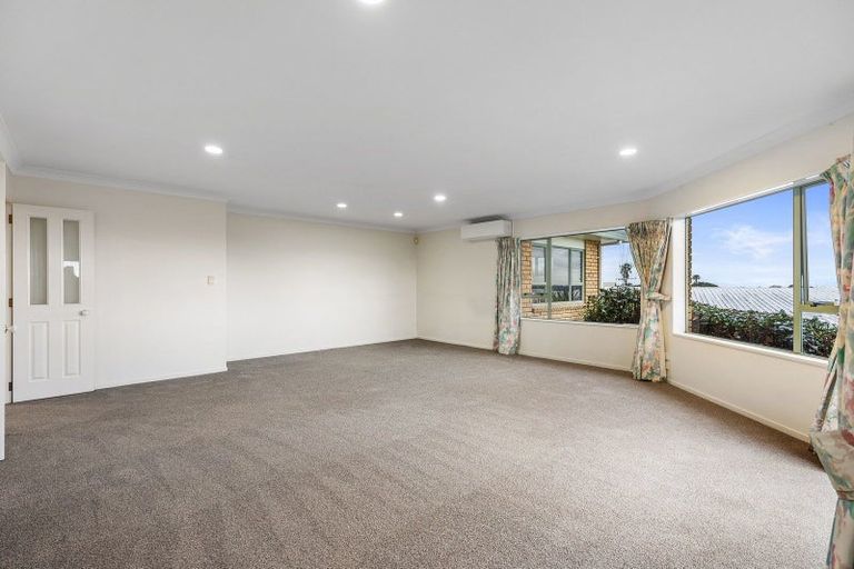 Photo of property in 10 Homestead Place, Welcome Bay, Tauranga, 3112