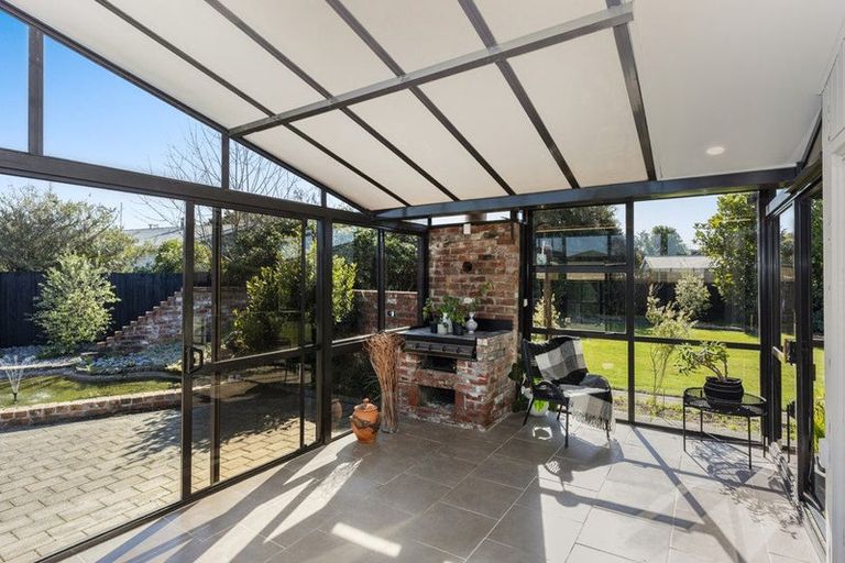 Photo of property in 10 Westerleigh Street, Bishopdale, Christchurch, 8053