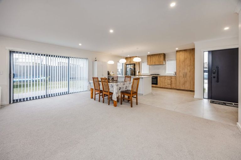 Photo of property in 72 Maanihi Drive, Rototuna North, Hamilton, 3210