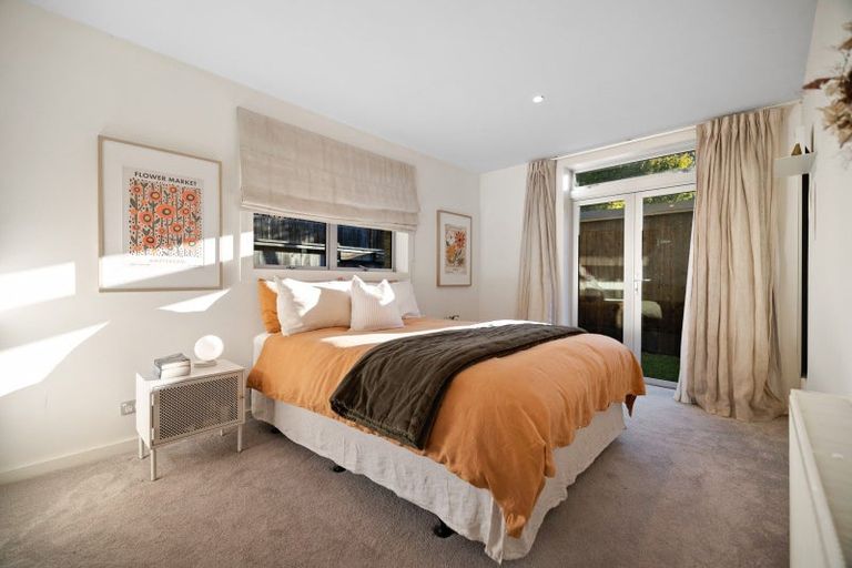 Photo of property in 12 Amber Close, Arthurs Point, Queenstown, 9371