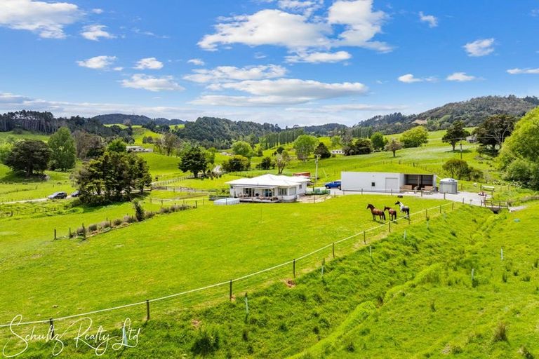 Photo of property in 26 Brynderwyn Road, Brynderwyn, Maungaturoto, 0587