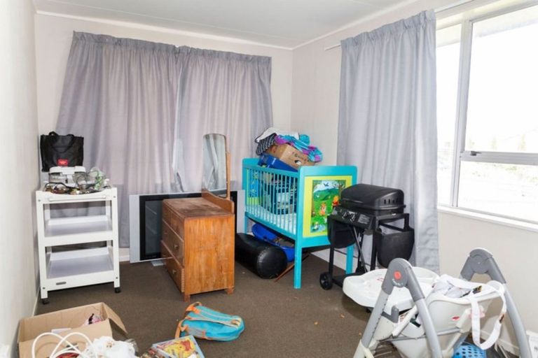 Photo of property in 15 Runciman Place, Dannevirke, 4930