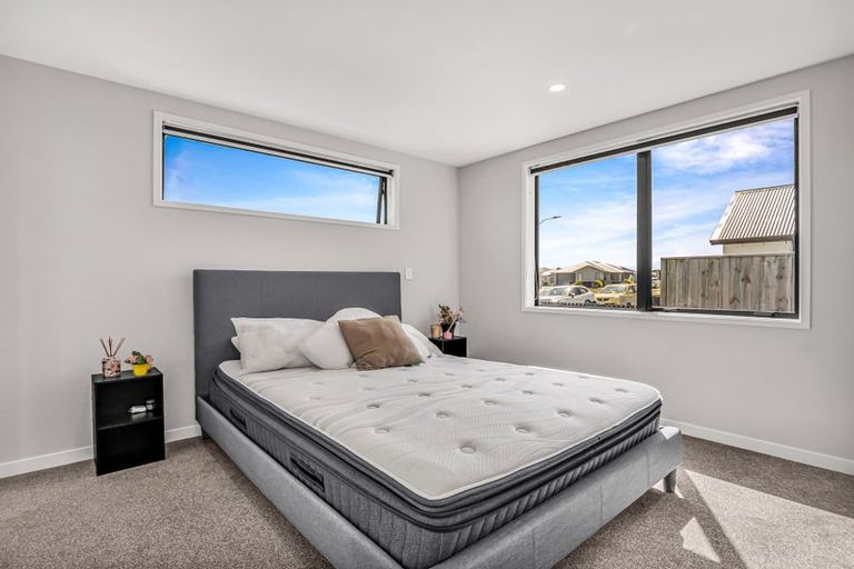 Photo of property in 1 Harp Place, Papamoa, 3118