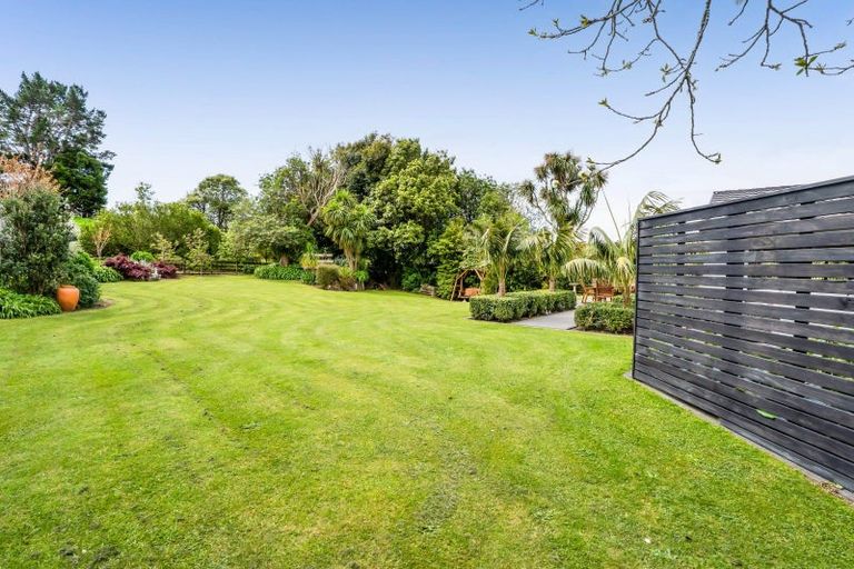 Photo of property in 371b Mangorei Road, Merrilands, New Plymouth, 4312