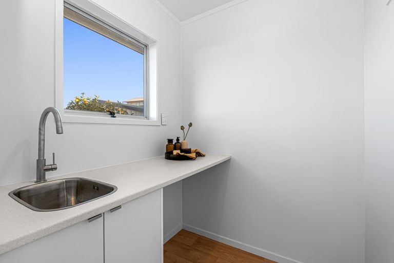 Photo of property in 120 Homedale Street, Pukehangi, Rotorua, 3015