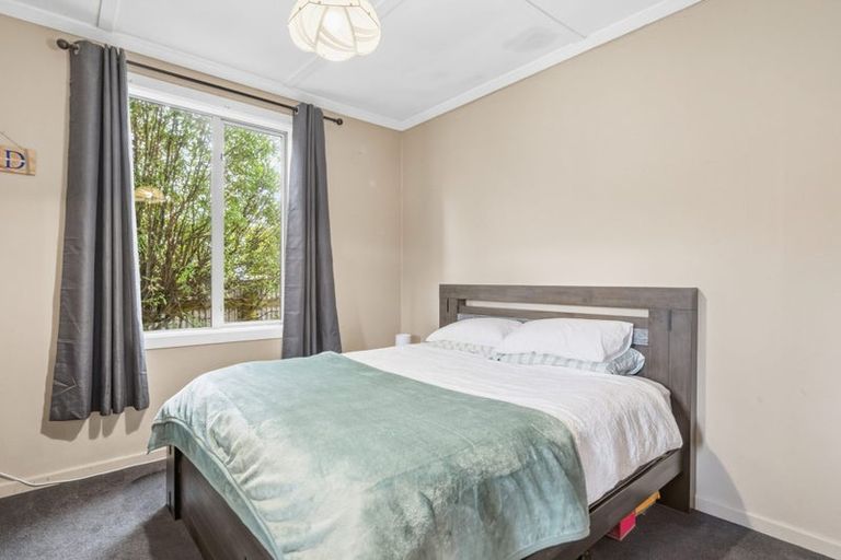 Photo of property in 167 Dunns Road, Otatara, Invercargill, 9879