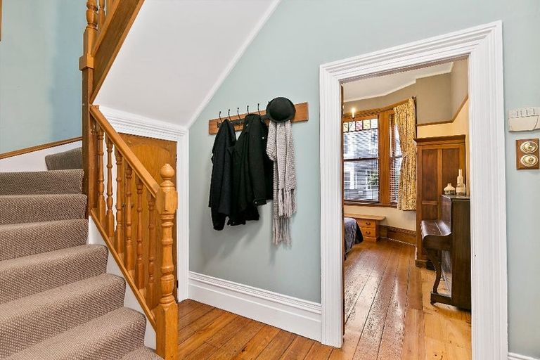 Photo of property in 43 Aro Street, Aro Valley, Wellington, 6021