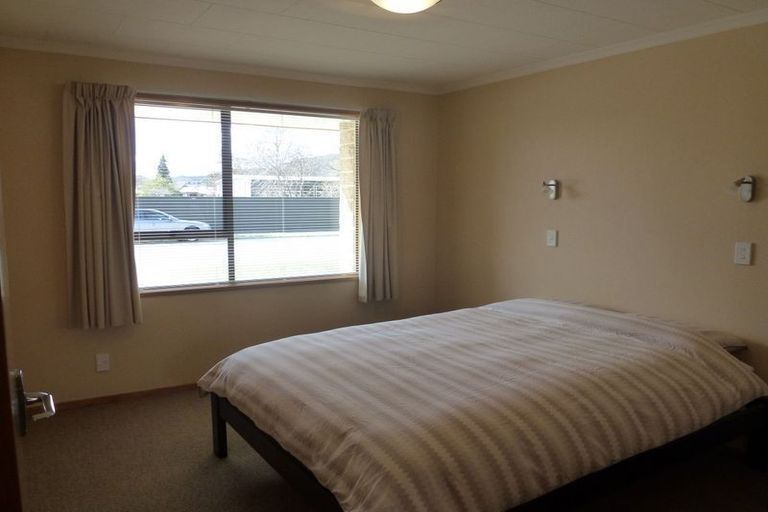 Photo of property in 2 Jackson Place, Alexandra, 9320