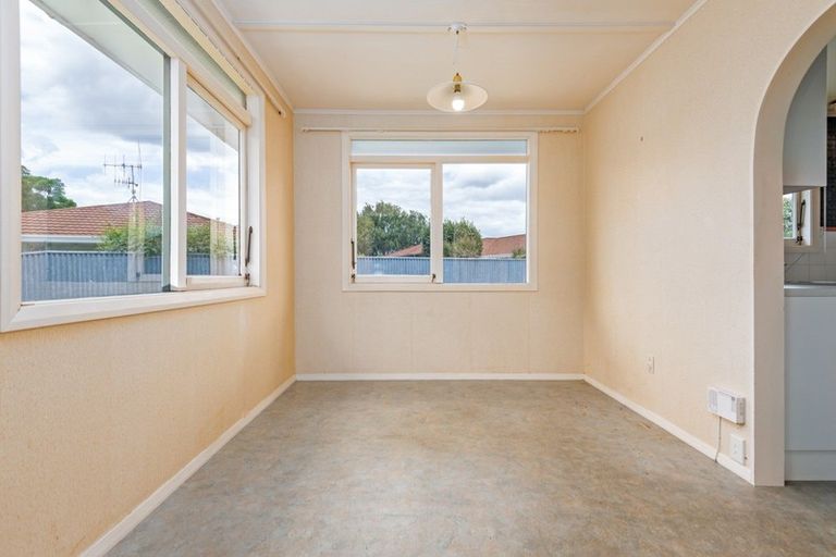 Photo of property in 98 Maxwells Line, Awapuni, Palmerston North, 4412