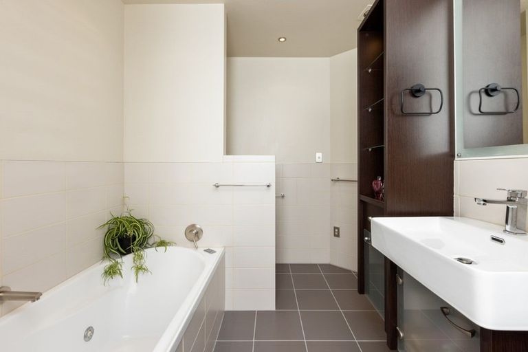 Photo of property in 88 Rochfort Road, Havelock North, 4130