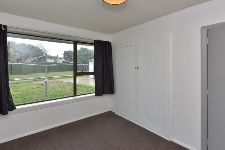 Photo of property in 33 Bournemouth Crescent, Aranui, Christchurch, 8061