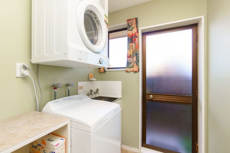 Photo of property in 2/127 Reynolds Avenue, Bishopdale, Christchurch, 8053