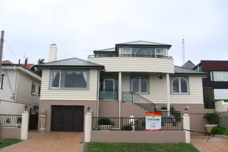 Photo of property in 115 Cashmere Avenue, Khandallah, Wellington, 6035
