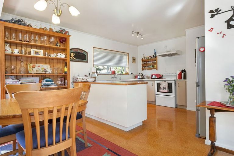 Photo of property in 50b Williams Street, Cambridge, 3434