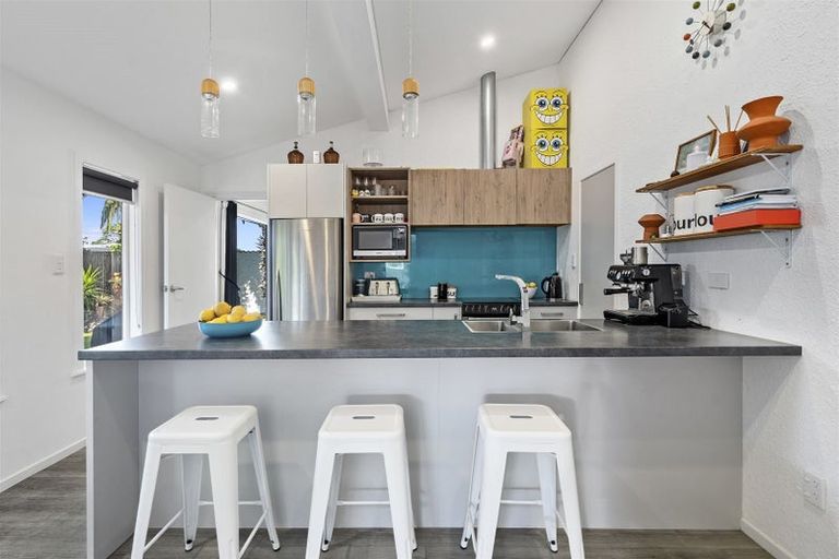 Photo of property in 6 Tudor Place, Mount Maunganui, 3116