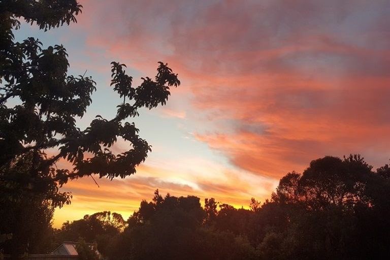 Photo of property in 55 Tirohanga Road, Tirohanga, Lower Hutt, 5010