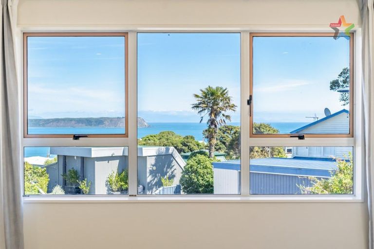 Photo of property in 30a The Track, Plimmerton, Porirua, 5026
