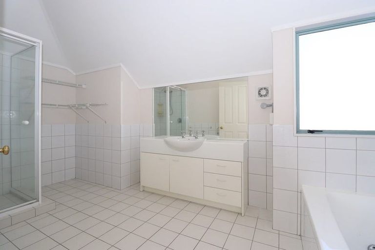 Photo of property in 1/26 The Parade, Bucklands Beach, Auckland, 2012