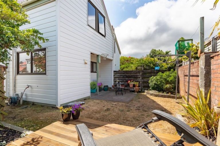 Photo of property in Princeton Gardens, 12/58 Cuba Street, Petone, Lower Hutt, 5012