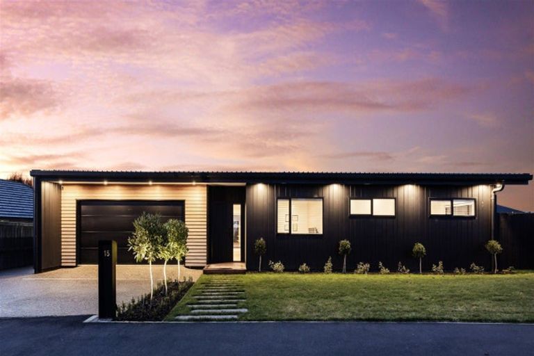 Photo of property in 15 Armadale Street, Mosgiel, 9024